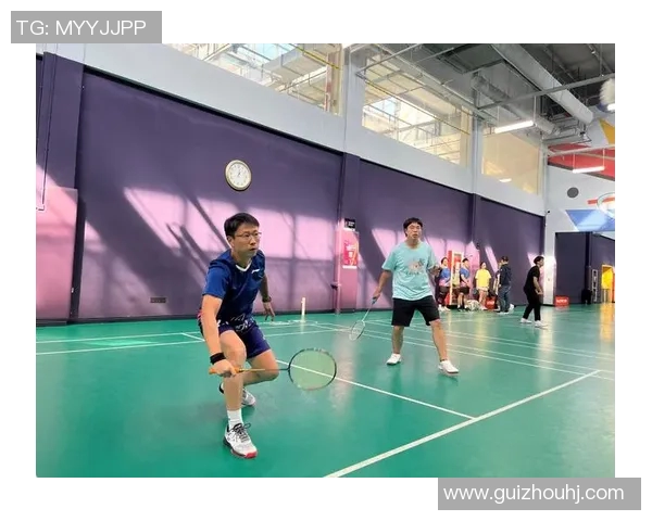 羽毛球盛宴：深入探讨深圳羽毛球队的灵活性与战术创新